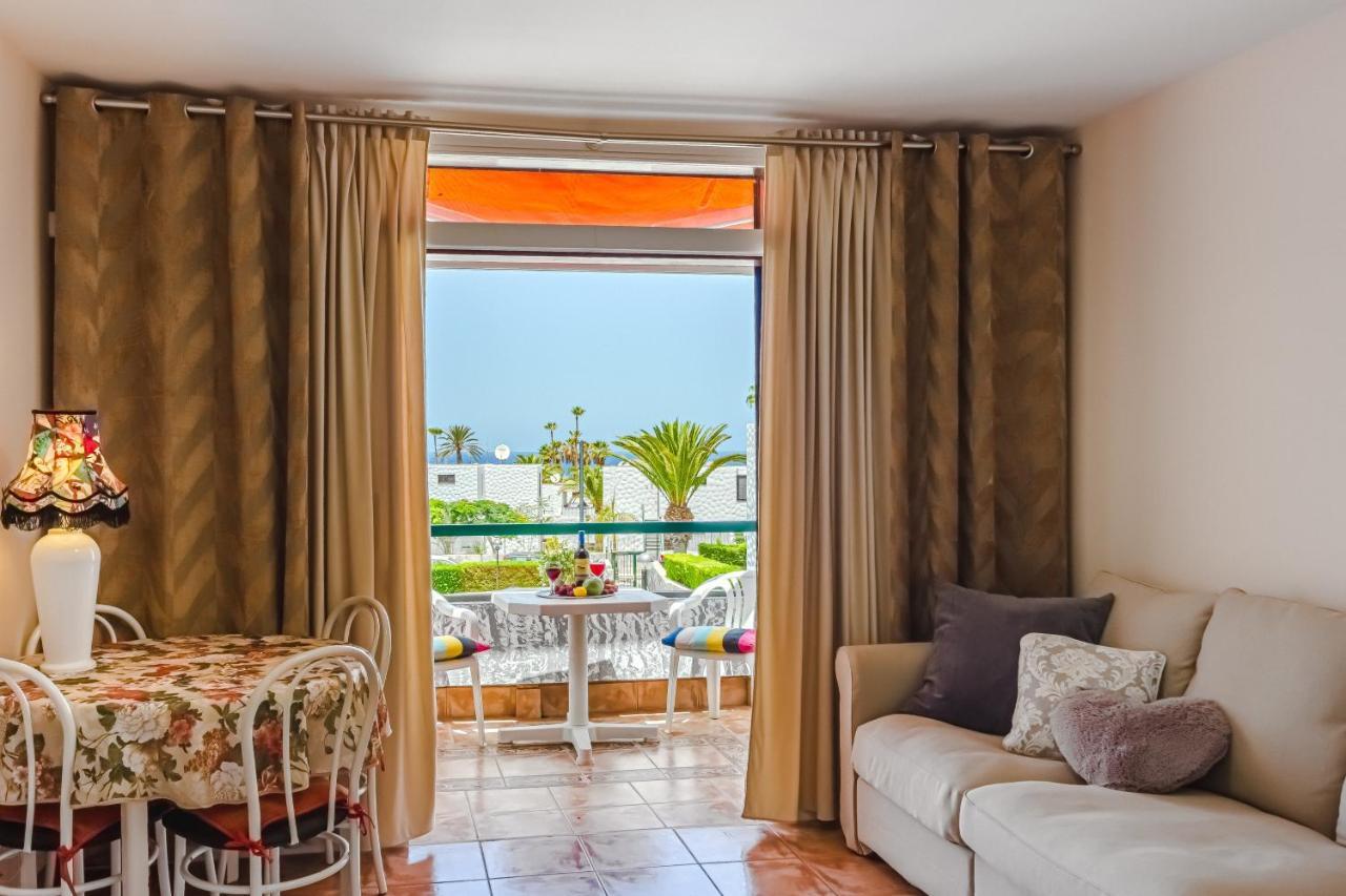 Apartment Apart America - 150 Meters From The Beach, Free Wi-Fi Arona  Exterior foto